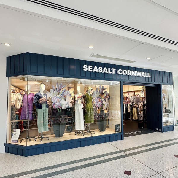 Microcement Contractors Surrey and London Seasalt