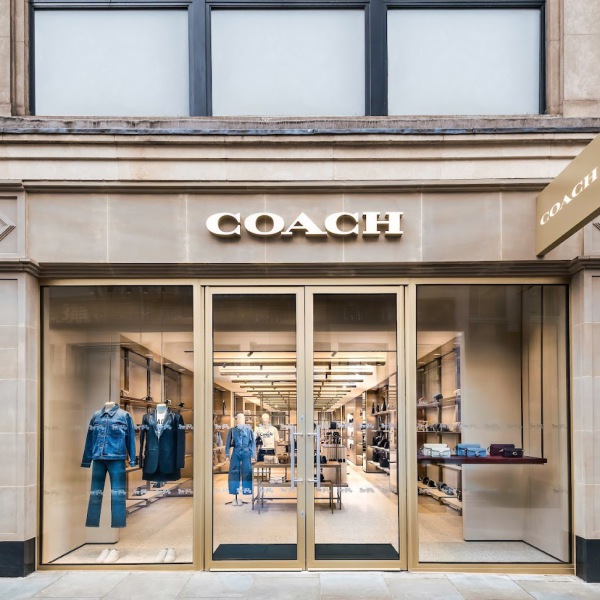 Venetian Plastering London Coach Store